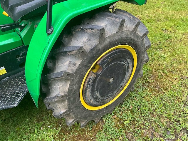 Ferrari 96rs smalspoor- en compacttractor - afbeelding 3 van  30