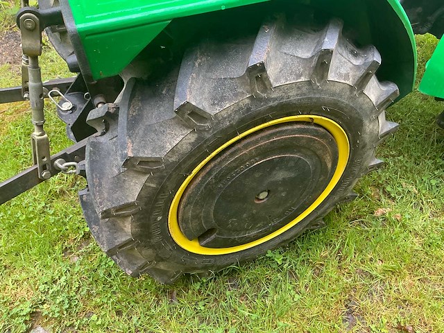 Ferrari 96rs smalspoor- en compacttractor - afbeelding 4 van  30