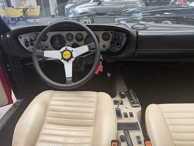Ferrari dino gt4, 1975 - afbeelding 6 van  24