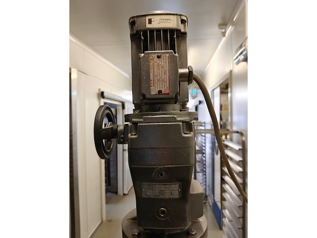 Ferrari - afbeelding 5 van  6