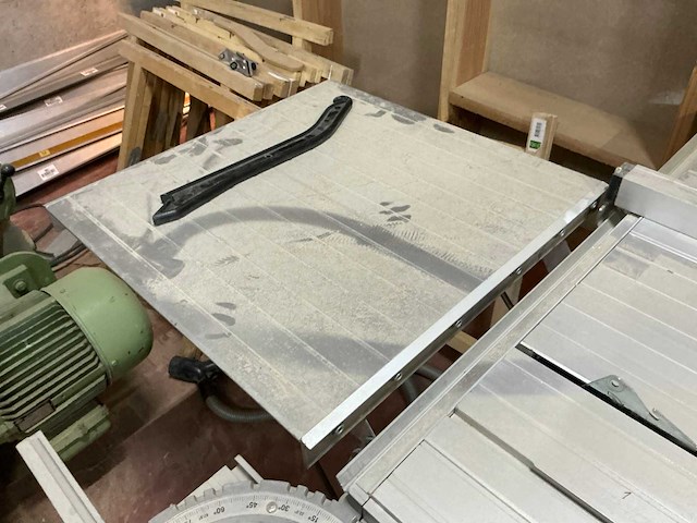 Festool cs70 ebg precisio mobiele werkplaatszaag - afbeelding 4 van  7