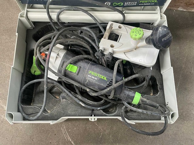 Festool ofk 700 eq kantenfreesmachine - afbeelding 1 van  3