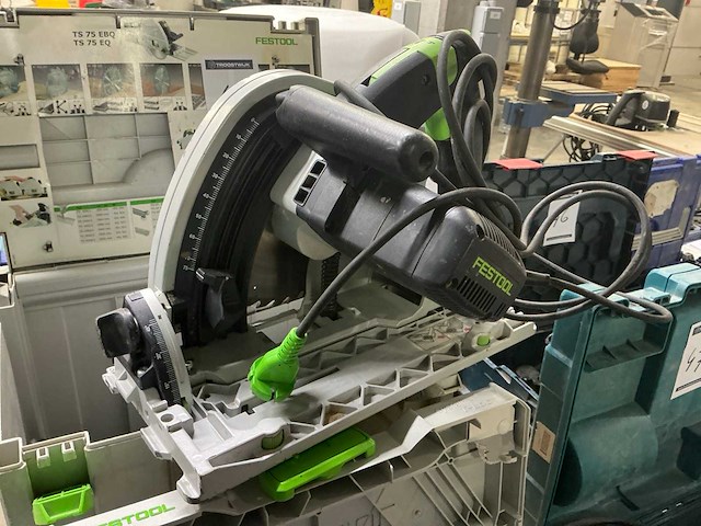 Festool ts 75 eqb invalcircelzaag - afbeelding 2 van  4