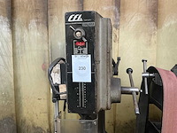 Ffi máquinas ec2101 kolomboormachine - afbeelding 8 van  11