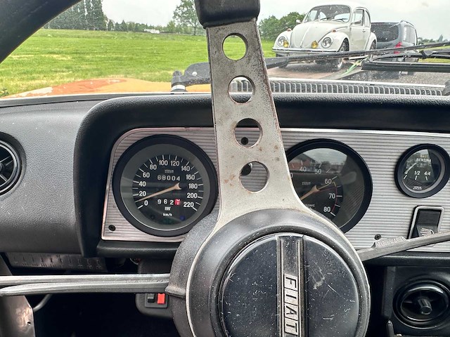 Fiat - 124 sport coupé - oldtimer - afbeelding 16 van  27