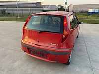 Fiat - 2003 - punto - personenauto - afbeelding 11 van  14