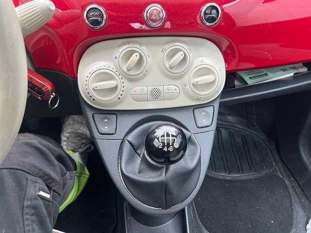 Fiat - 2009 - 500 - 500 - personenauto - afbeelding 11 van  24