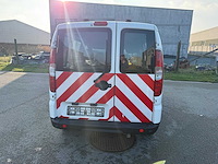 Fiat - 2010 - doblo - personenauto - afbeelding 2 van  28