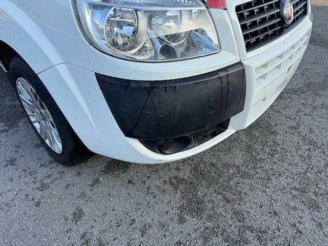 Fiat - 2010 - doblo - personenauto - afbeelding 23 van  28