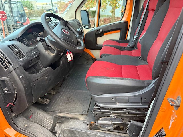 Fiat - 2013 - ducato - bestelwagen - personenauto - afbeelding 3 van  29