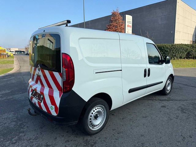 Fiat - 2018 - doblo - cng - personenauto - afbeelding 1 van  31