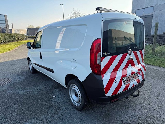 Fiat - 2018 - doblo - cng - personenauto - afbeelding 4 van  31