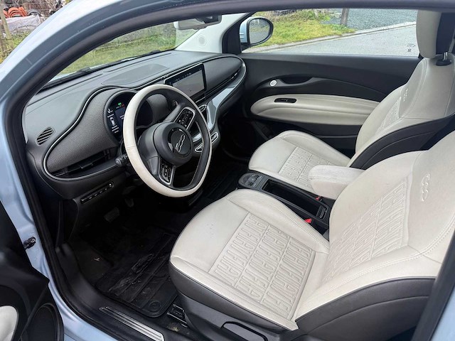 Fiat - 2021 - 500 - laprima - personenauto - afbeelding 22 van  26