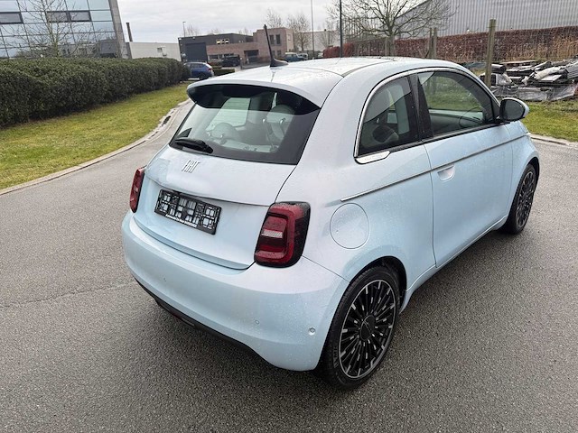 Fiat - 2021 - 500 - laprima - personenauto - afbeelding 22 van  26