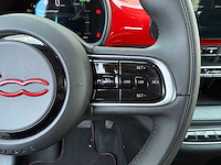 Fiat - 2022 - 500 e - red - personenauto - afbeelding 3 van  17
