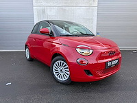 Fiat - 2022 - 500 e - red - personenauto - afbeelding 1 van  17