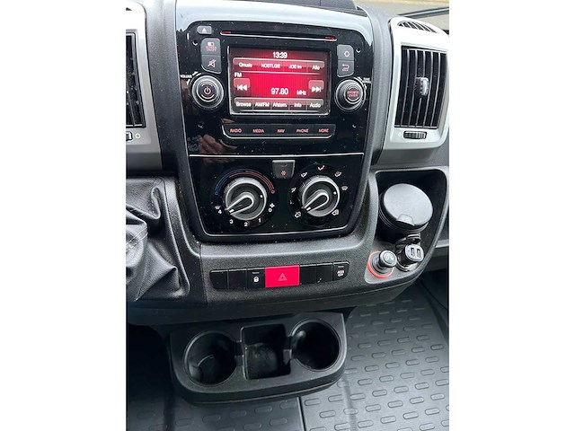 Fiat - ducato - 250 - van - afbeelding 12 van  16