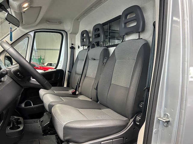 Fiat - ducato - car - 2022 - afbeelding 10 van  26