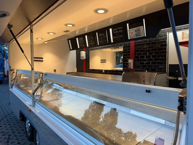 Fiat - ducato - marktkraam - foodtruck - afbeelding 4 van  66
