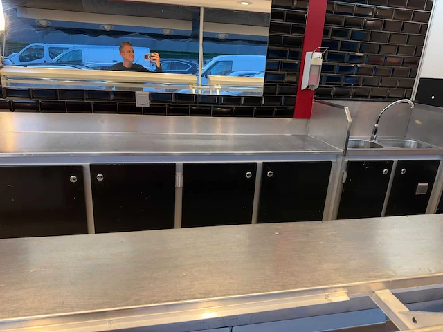 Fiat - ducato - marktkraam - foodtruck - afbeelding 6 van  66