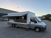 Fiat - ducato - marktkraam - foodtruck - afbeelding 12 van  66