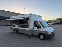 Fiat - ducato - marktkraam - foodtruck - afbeelding 23 van  66