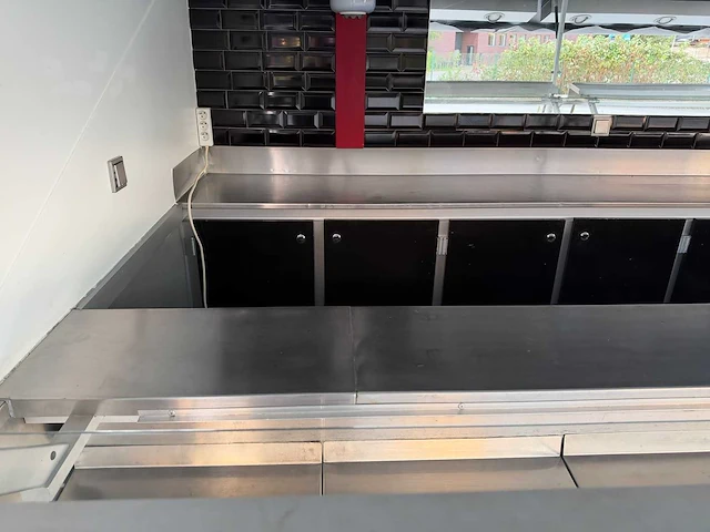 Fiat - ducato - marktkraam - foodtruck - afbeelding 42 van  66