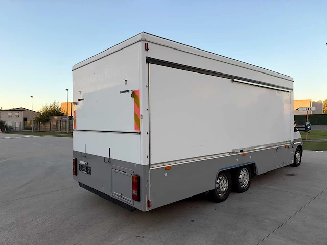 Fiat - ducato - marktkraam - foodtruck - afbeelding 49 van  66