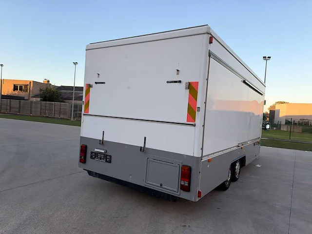 Fiat - ducato - marktkraam - foodtruck - afbeelding 58 van  66