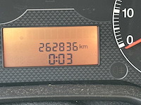 Fiat - grande punto - 1.4-16v dynamic - car - 2006 - afbeelding 4 van  13