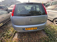 Fiat - grande punto - 1.4-16v dynamic - car - 2006 - afbeelding 12 van  13