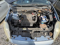 Fiat - grande punto - 1.4-16v dynamic - car - 2006 - afbeelding 2 van  7