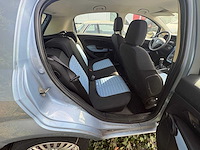 Fiat - grande punto - 1.4-16v dynamic - car - 2006 - afbeelding 7 van  7