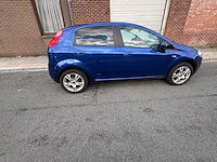 Fiat - grande punto - 1.4 active - car - 2007 - afbeelding 2 van  18
