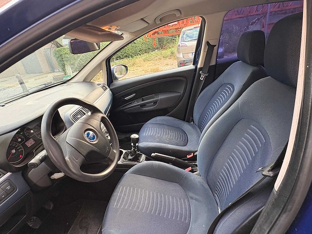 Fiat - grande punto - 1.4 active - car - 2007 - afbeelding 5 van  18