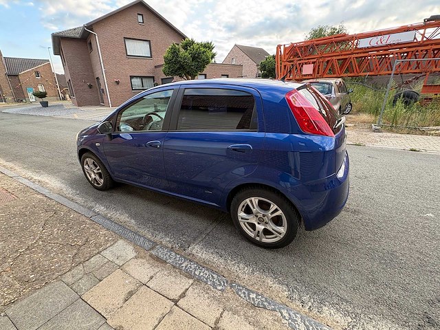 Fiat - grande punto - 1.4 active - car - 2007 - afbeelding 13 van  18