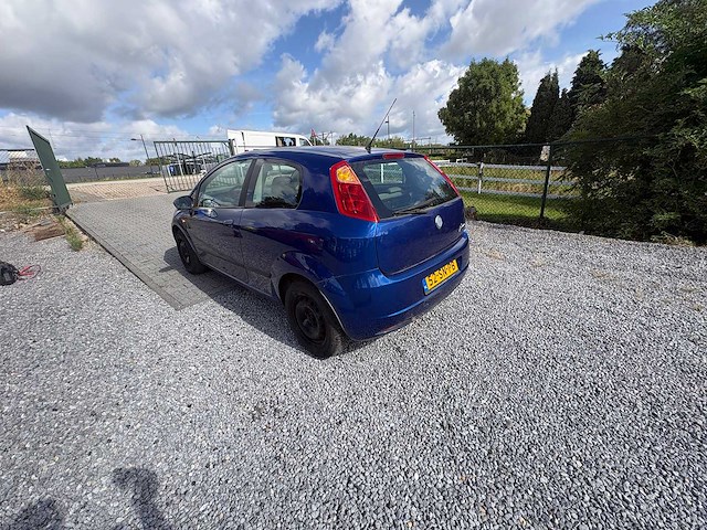 Fiat - grande punto - 1.4 sportsound - car - 2006 - afbeelding 4 van  18