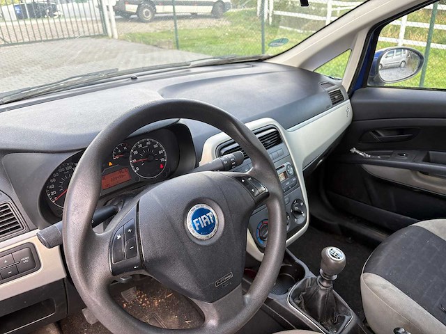 Fiat - grande punto - 1.4 sportsound - car - 2006 - afbeelding 11 van  18