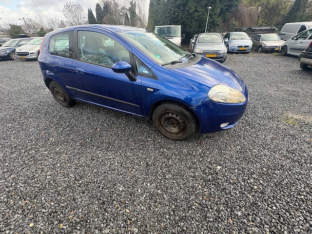 Fiat - grande punto - 1.4 sportsound - car - 2006 - afbeelding 9 van  16