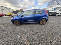 Fiat - grande punto - 1.4 sportsound - car - 2006 - afbeelding 13 van  16