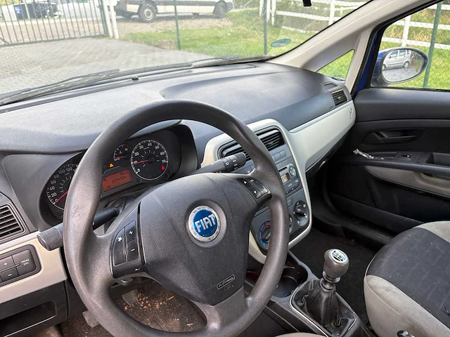 Fiat - grande punto - 1.4 sportsound - car - 2006 - afbeelding 19 van  19