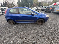 Fiat - grande punto - 1.4 sportsound - car - 2006 - afbeelding 2 van  16