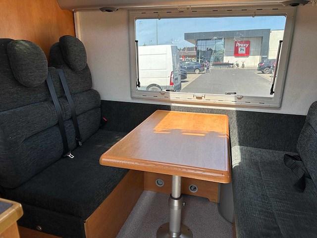 Fiat - knaus - mobilhome - 6 personen - afbeelding 3 van  21