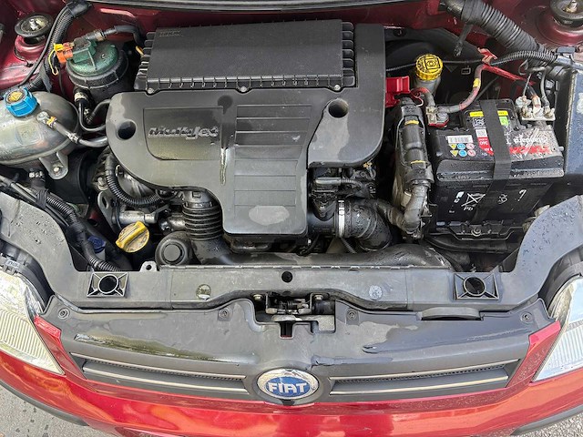 Fiat - panda - car - 10-03-2006 - afbeelding 11 van  21