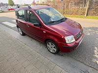 Fiat - panda - car - 10-03-2006 - afbeelding 15 van  21