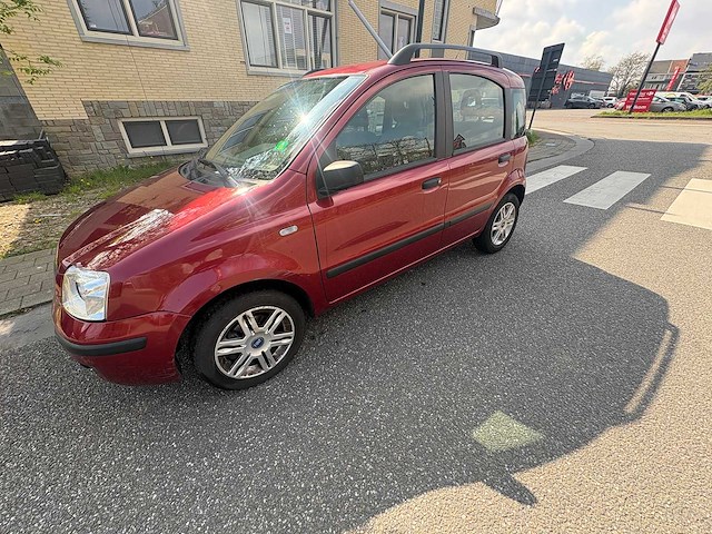 Fiat - panda - car - 10-03-2006 - afbeelding 16 van  20