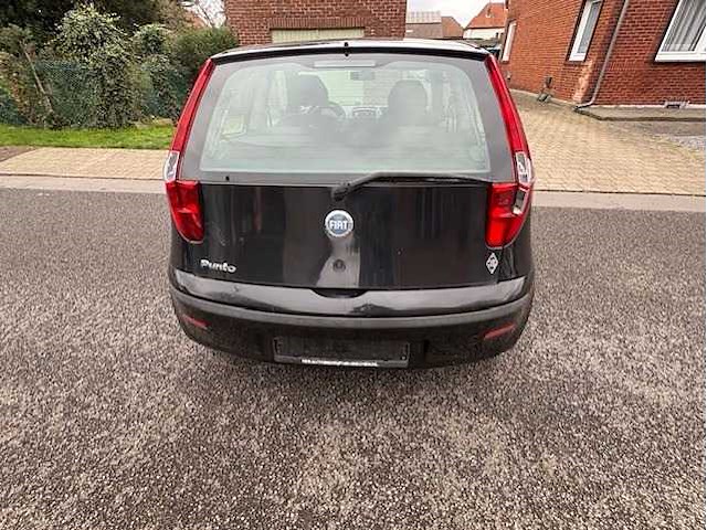 Fiat - punto - 1.2 active - car - 2007 - afbeelding 13 van  19