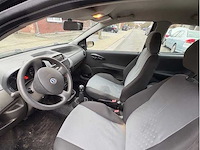 Fiat - punto - 1.2 active - car - 2007 - afbeelding 16 van  19