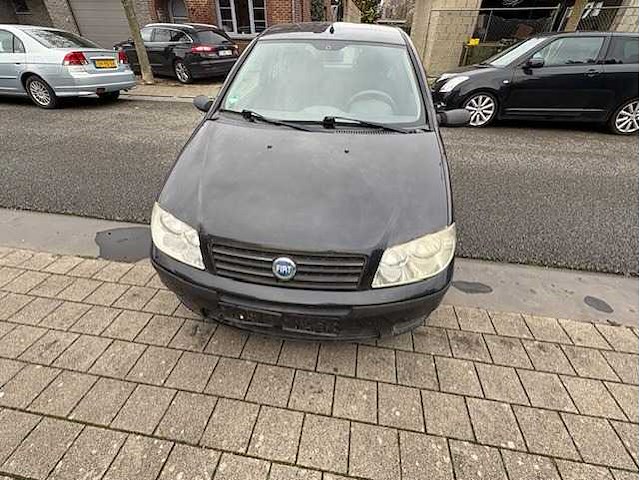 Fiat - punto - 1.2 active - car - 2007 - afbeelding 5 van  19