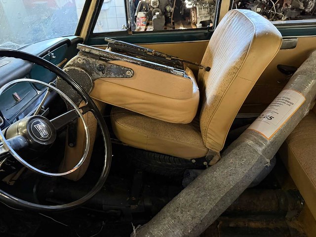 Fiat 1500 116 vintage auto's > 15 - afbeelding 14 van  15